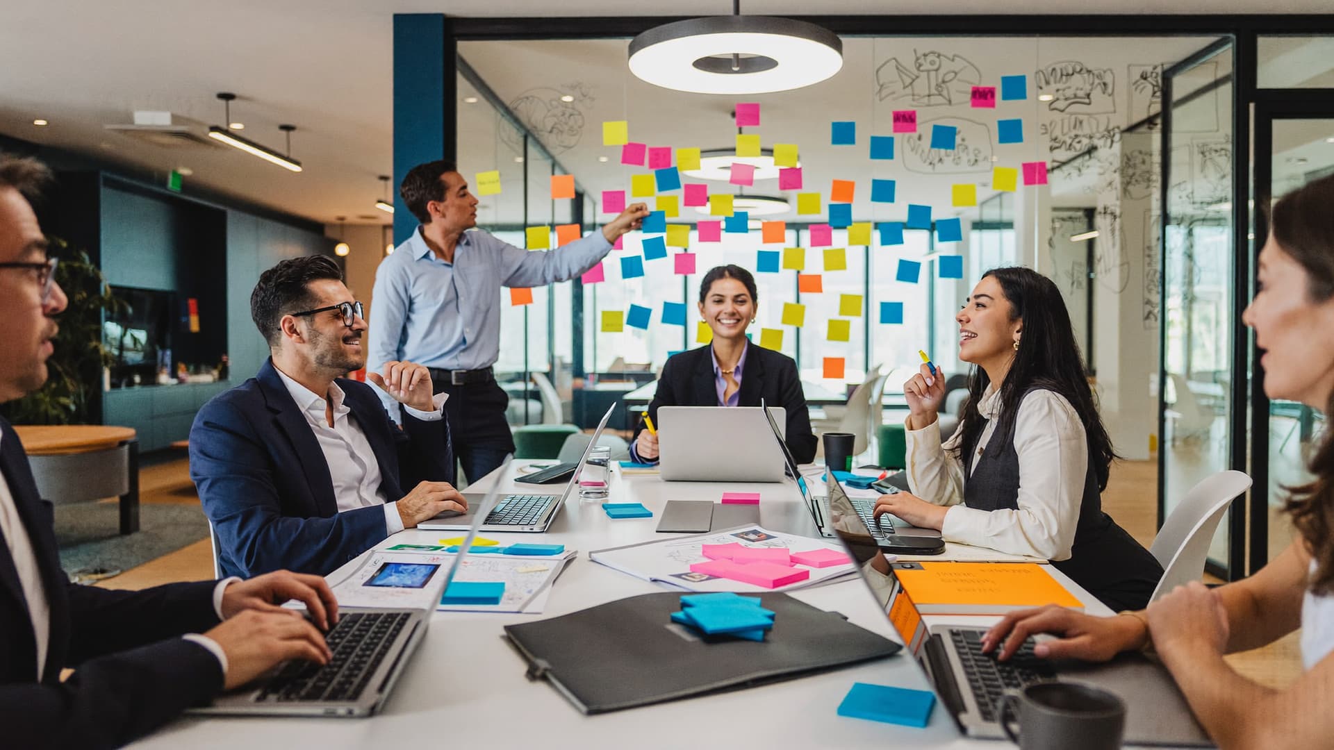 Empresarios de un gremio en un taller de co-creación de herramientas digitales